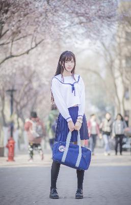 少女18集全免费收女孩名字